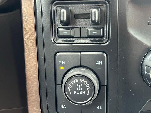 Photo of 2024 Agate Black Metallic Ford F-150