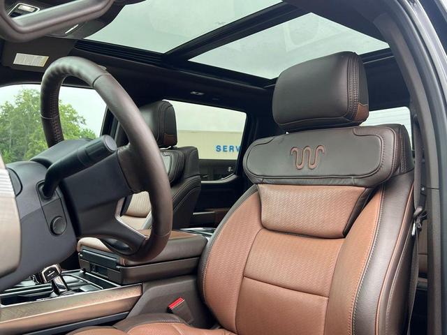 Photo of 2024 Agate Black Metallic Ford F-150