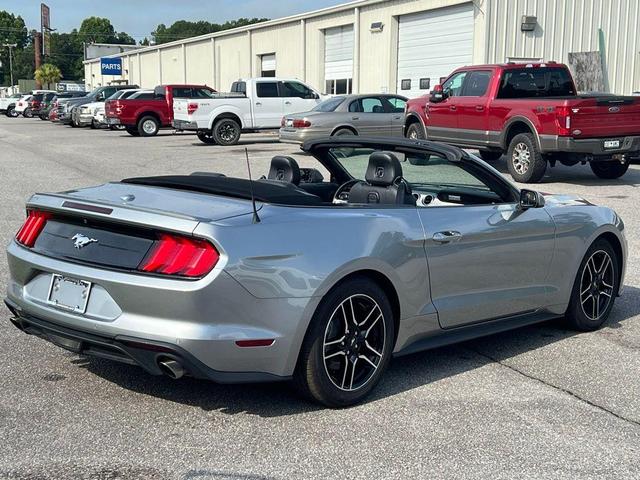 Photo of 2023 Silver Metallic Ford Mustang