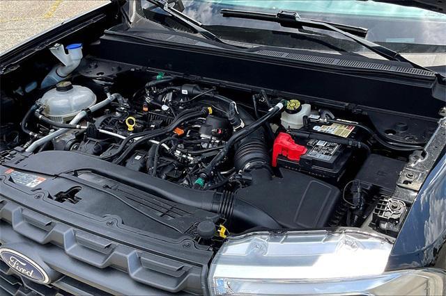 Photo of 2022 Shadow Black Ford Maverick