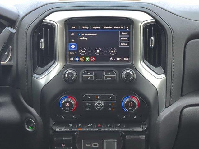 Photo of 2021 Black Chevrolet Silverado 1500