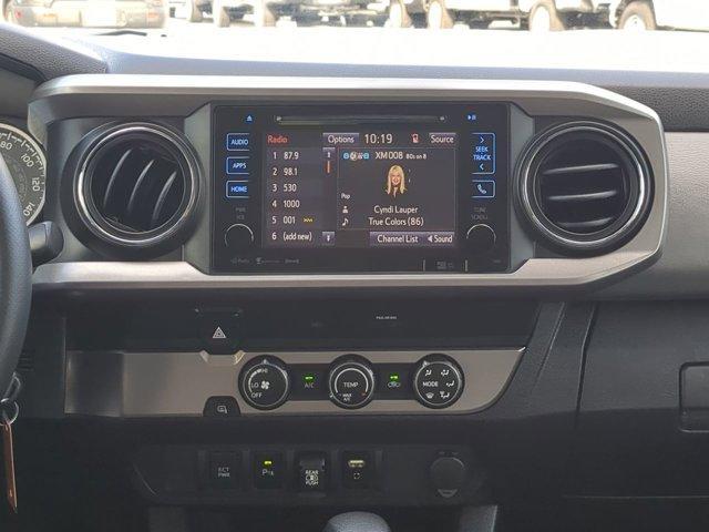 Photo of 2019 Silver Toyota Tacoma