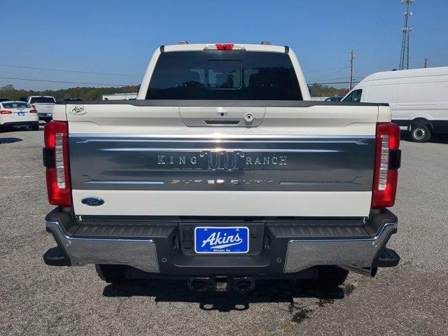 Photo of 2025 White Metallic Ford F-250