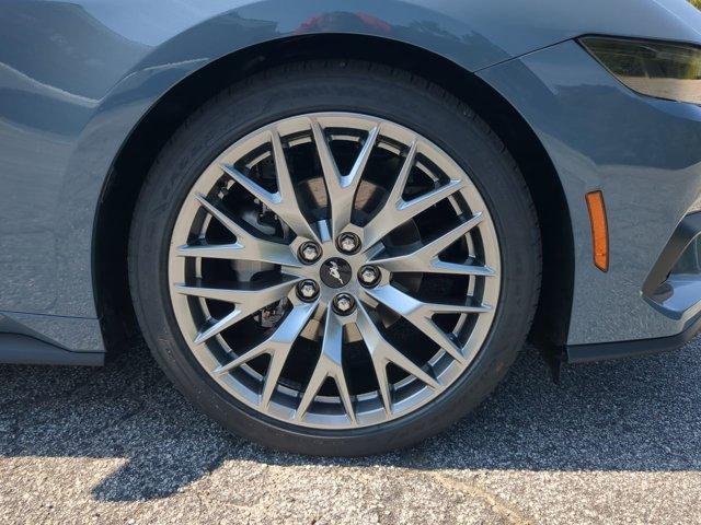 Photo of 2025 Vapor Blue Metallic Ford Mustang