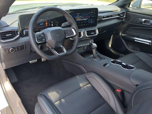 Photo of 2025 Vapor Blue Metallic Ford Mustang