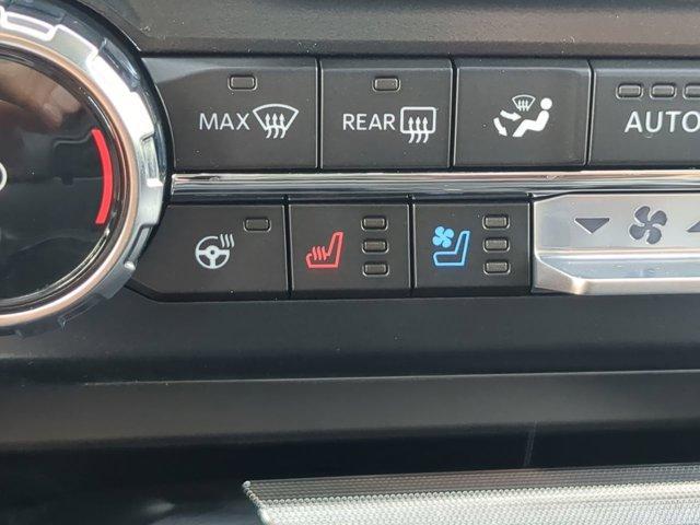 Photo of 2025 Agate Black Ford F-250