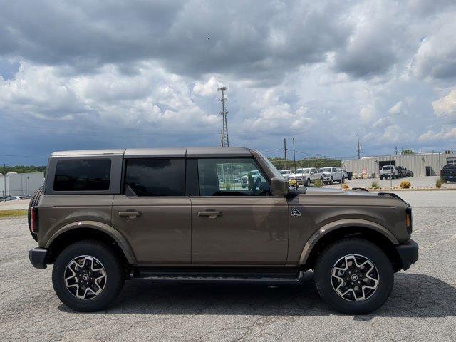 Photo of 2025 Gray Ford Bronco
