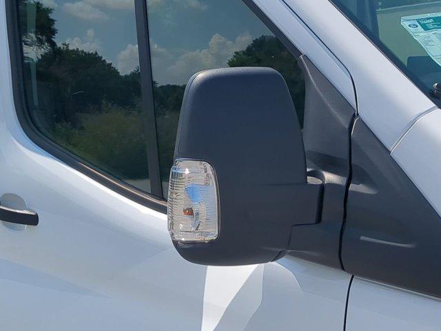 Photo of 2025 Oxford White Ford Transit-350