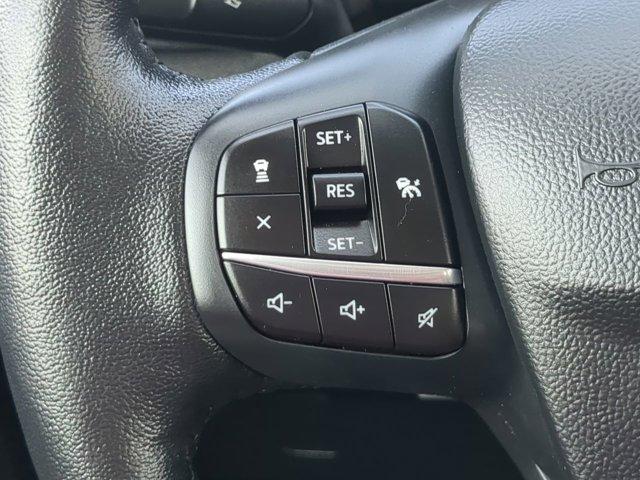 Photo of 2020 Oxford White Ford Escape