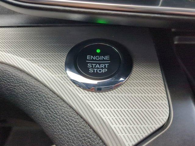 Photo of 2020 Silver Ford Explorer
