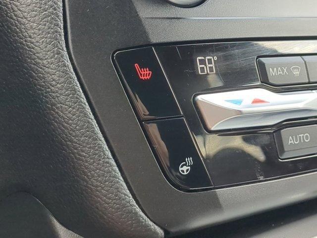 Photo of 2020 Silver Ford Explorer