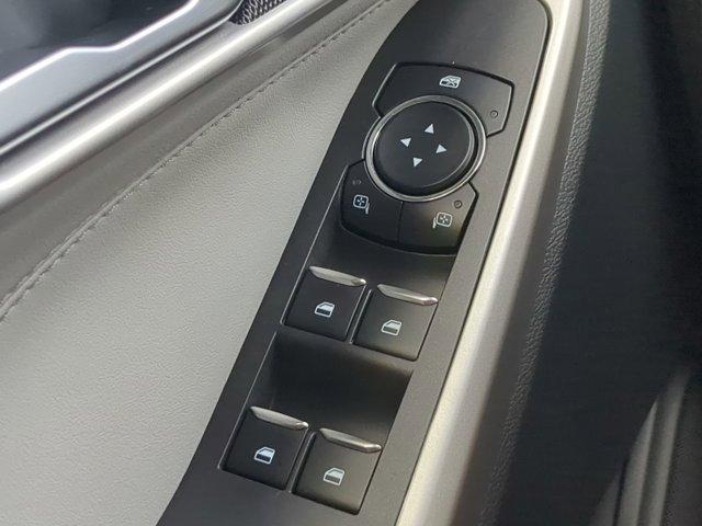 Photo of 2023 Agate Black Metallic Ford Explorer