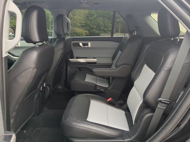 Photo of 2023 Agate Black Metallic Ford Explorer
