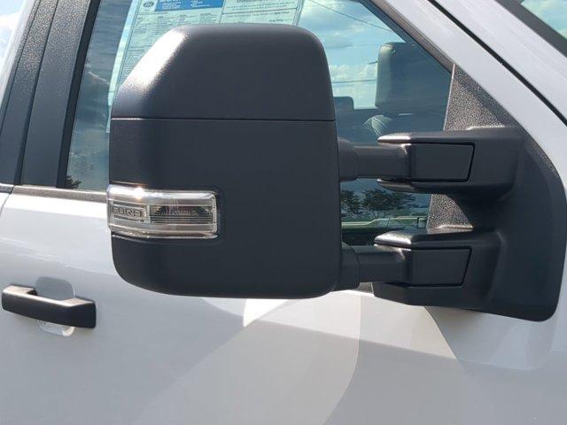 Photo of 2026 Oxford White Ford F-250