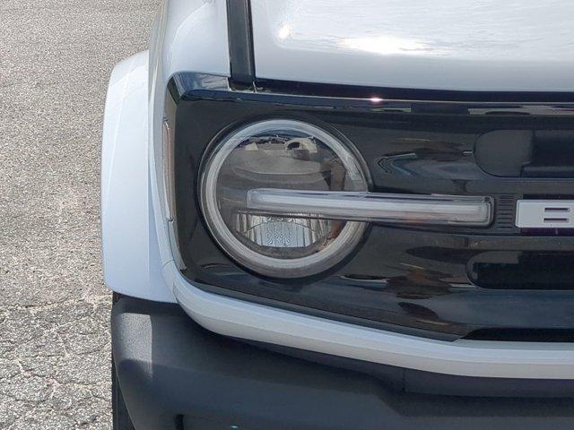Photo of 2025 Oxford White Ford Bronco