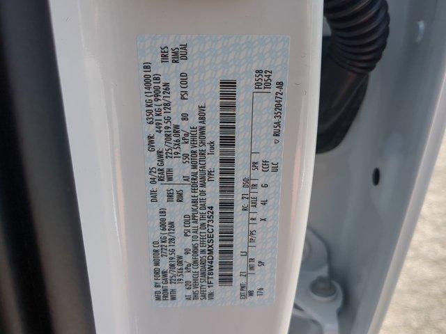 Photo of 2025 Oxford White Ford F-450
