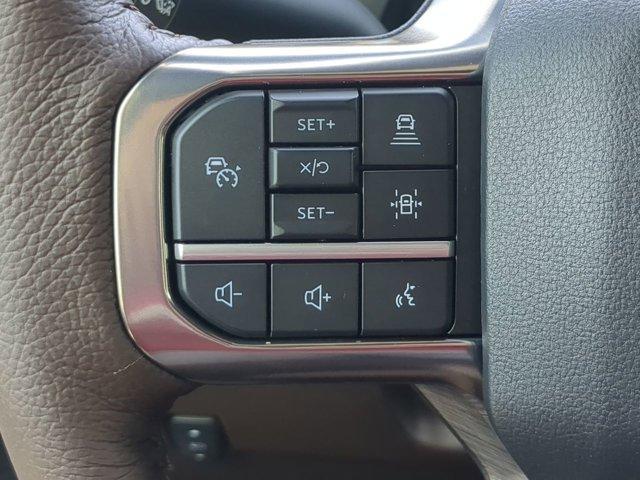 Photo of 2025 Oxford White Ford F-450