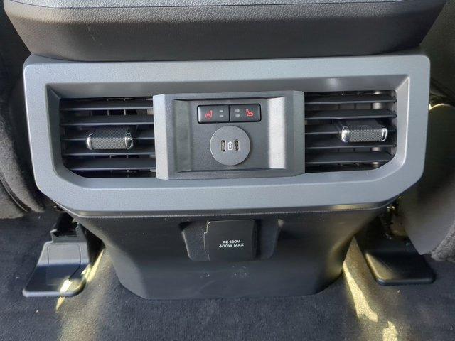 Photo of 2025 Agate Black Ford F-250