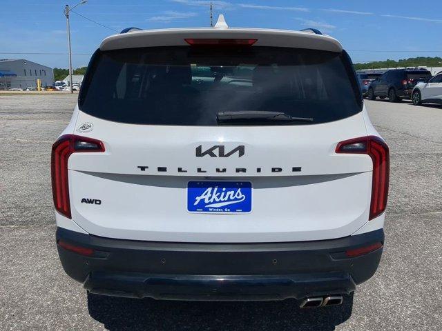 Photo of 2022 Glacial White Pearl Kia Telluride