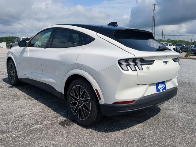 Photo of 2025 Star White Ford Mustang Mach-E