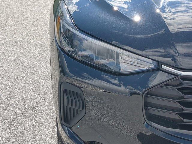 Photo of 2025 Agate Black Ford Escape