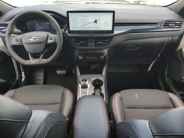 Photo of 2025 Agate Black Ford Escape