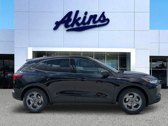 Photo of 2025 Agate Black Ford Escape