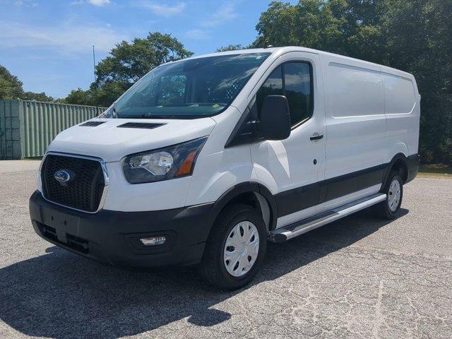 Photo of 2023 Oxford White Ford Transit-250