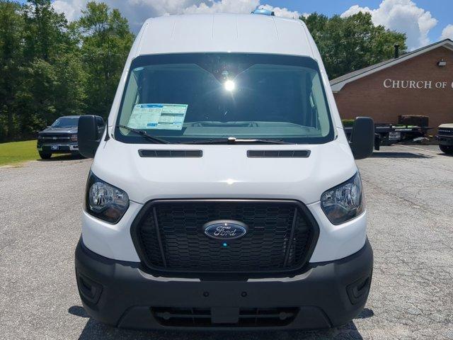 Photo of 2025 Oxford White Ford Transit-350