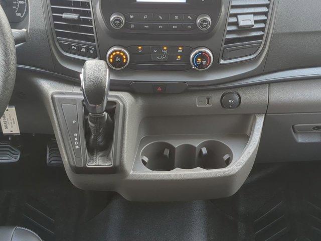 Photo of 2025 Oxford White Ford Transit-350