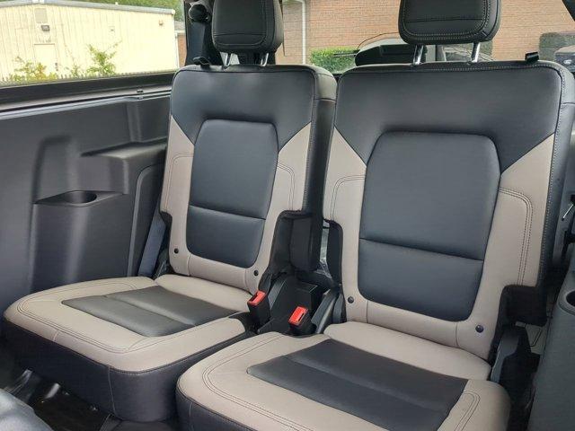 Photo of 2024 Oxford White Ford Bronco