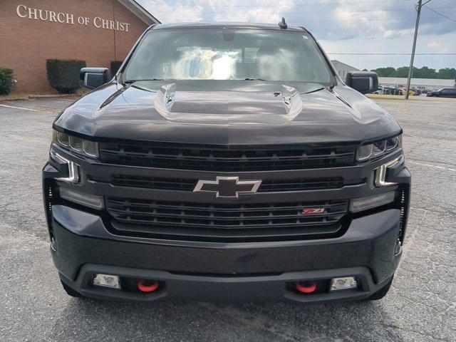 Photo of 2021 Black Chevrolet Silverado 1500