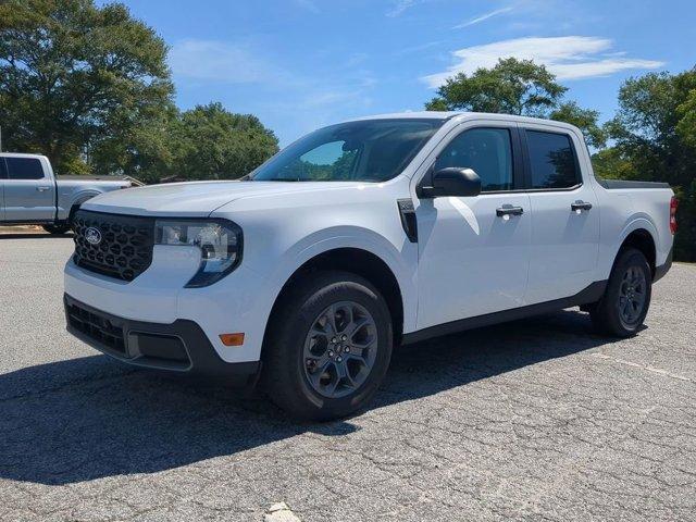 Photo of 2025 Oxford White Ford Maverick