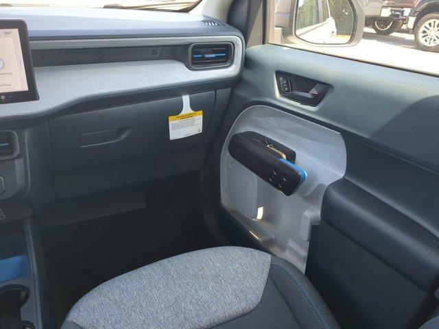 Photo of 2025 Oxford White Ford Maverick