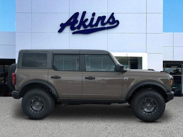 Photo of 2025 Gray Ford Bronco