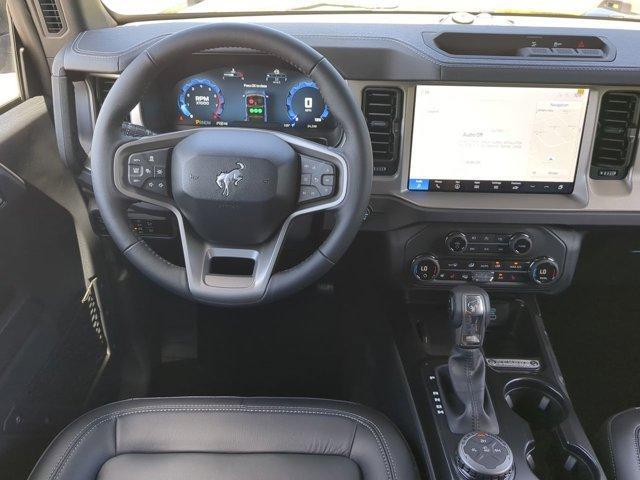 Photo of 2025 Shadow Black Ford Bronco