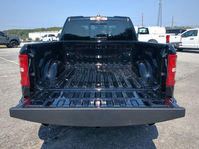 Photo of 2025 Diamond Black RAM 1500