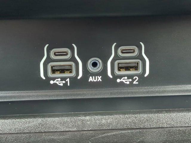 Photo of 2025 Diamond Black RAM 1500