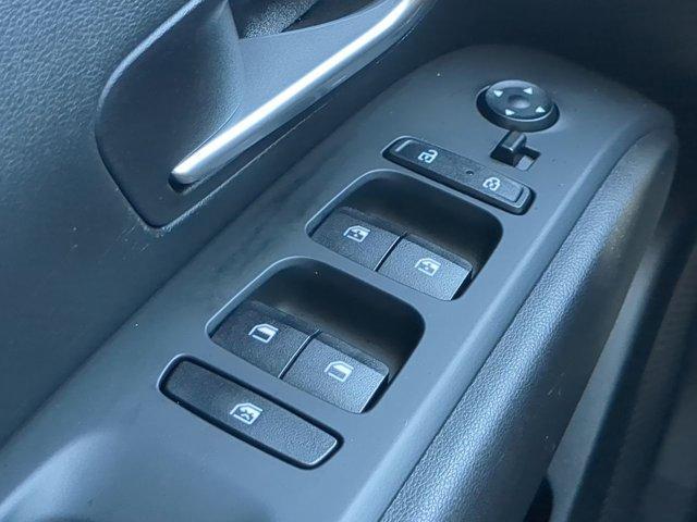 Photo of 2022 Ice White Hyundai SANTA CRUZ