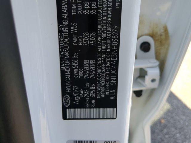 Photo of 2022 Ice White Hyundai SANTA CRUZ