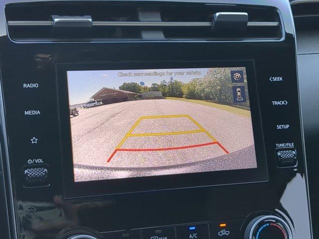 Photo of 2022 Ice White Hyundai SANTA CRUZ