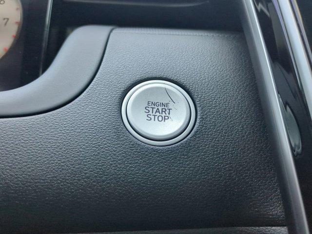 Photo of 2022 Ice White Hyundai SANTA CRUZ