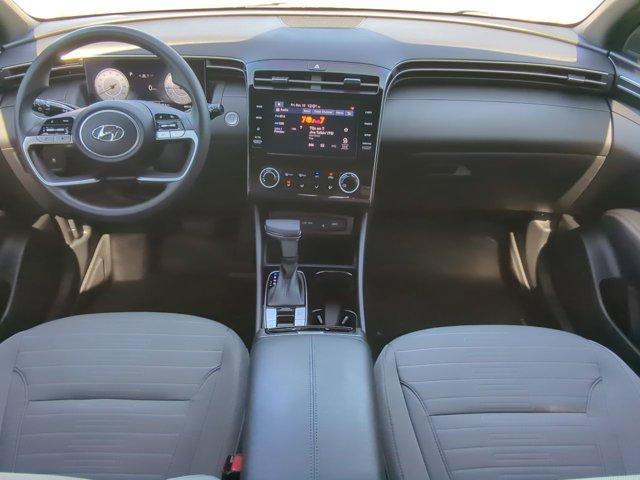 Photo of 2022 Ice White Hyundai SANTA CRUZ