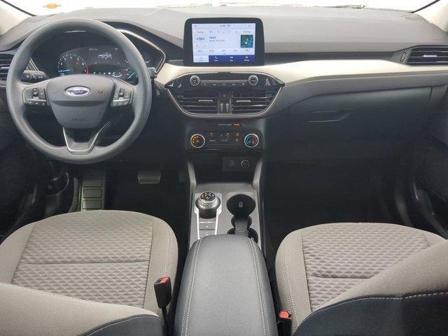 Photo of 2021 Silver Ford Escape