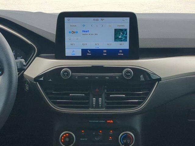 Photo of 2021 Silver Ford Escape