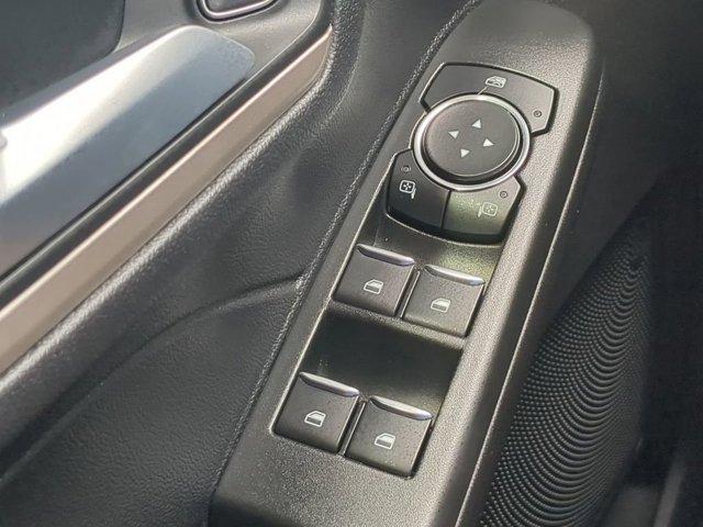 Photo of 2021 Silver Ford Escape