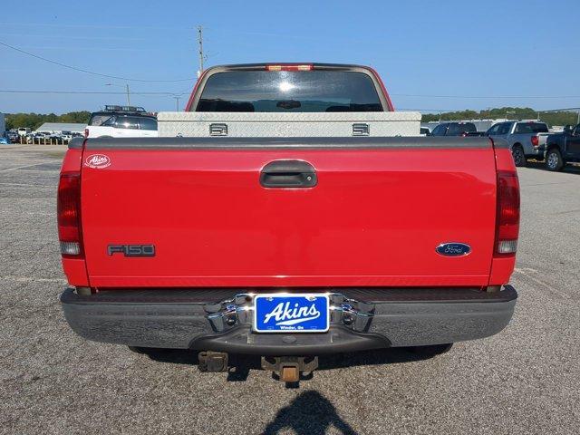 Photo of 2003 Red Ford F-150