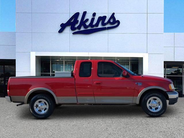 Photo of 2003 Red Ford F-150