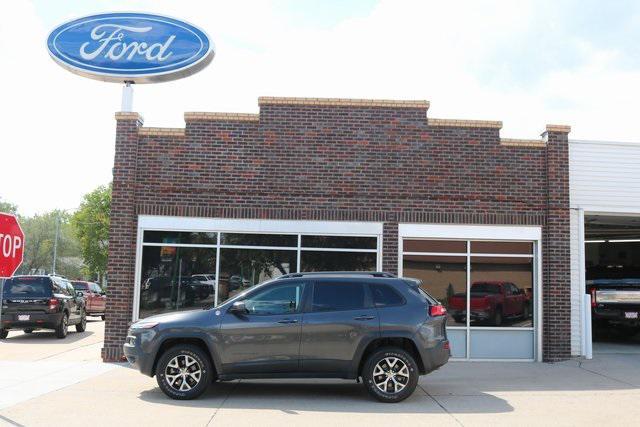 2016 Jeep Cherokee