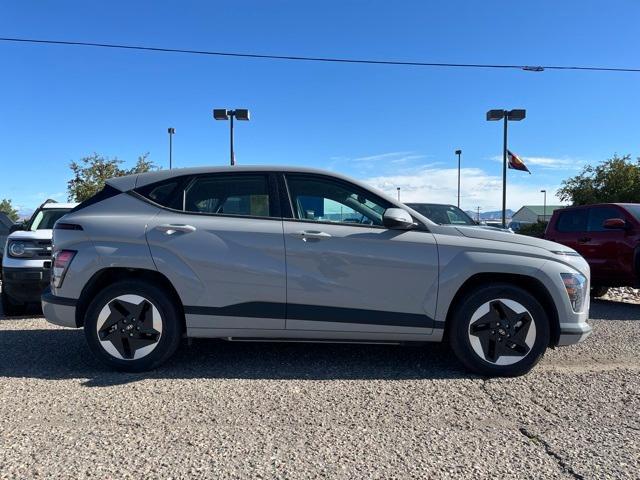 Photo of 2024 Cyber Gray Metallic Hyundai KONA EV